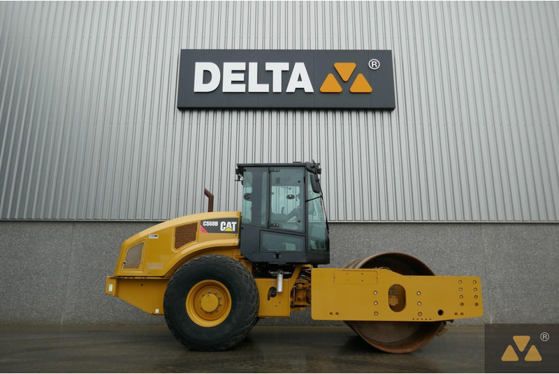 Caterpillar CS68B - Rul: foto 2 Caterpillar CS68B - Rul: foto 2