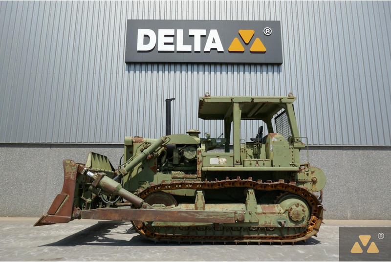 Caterpillar D7F Ex-army - Buldozer: foto 1 Caterpillar D7F Ex-army - Buldozer: foto 1