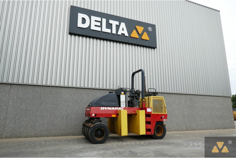 Dynapac CP142 - Rul pneumatik: foto 4 Dynapac CP142 - Rul pneumatik: foto 4