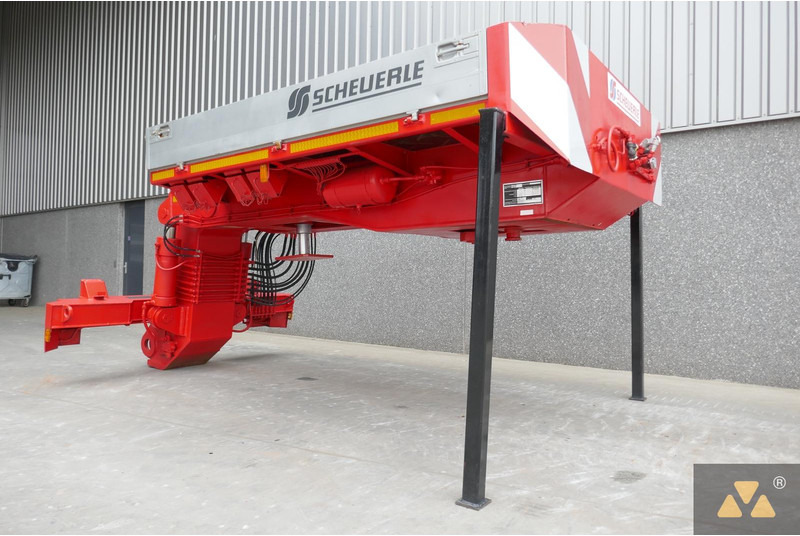 SCHEUERLE S1HKE-1320-3000 - Gjysmë rimorkio me plan ngarkimi të ulët: foto 3 SCHEUERLE S1HKE-1320-3000 - Gjysmë rimorkio me plan ngarkimi të ulët: foto 3