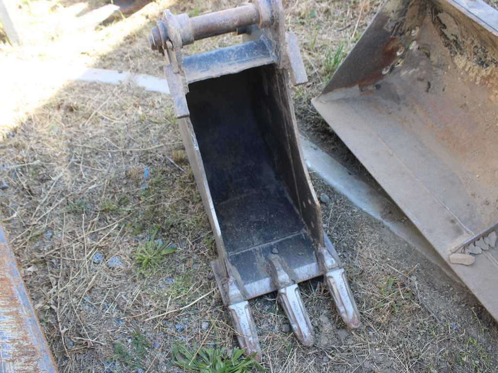 Miniekskavator Caterpillar CAT 305 E2, HYDRAULIC CIRCUITS, 3 X BUCKETS, QUICK COUPLER: foto 16