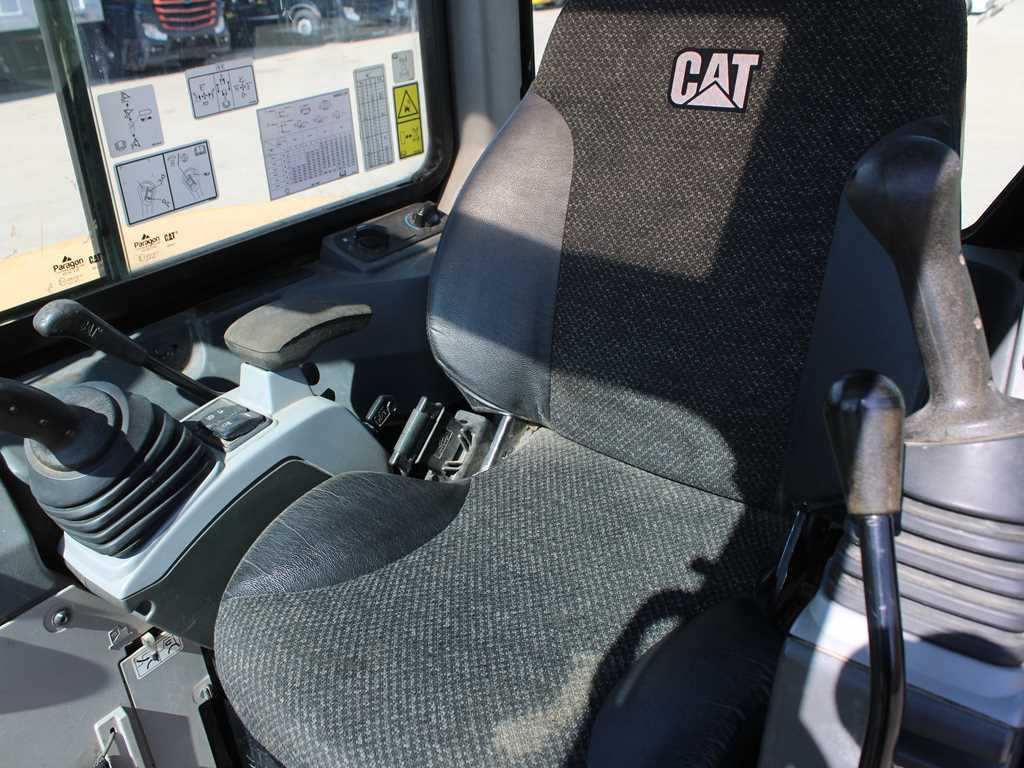 Miniekskavator Caterpillar CAT 305 E2, HYDRAULIC CIRCUITS, 3 X BUCKETS, QUICK COUPLER: foto 10