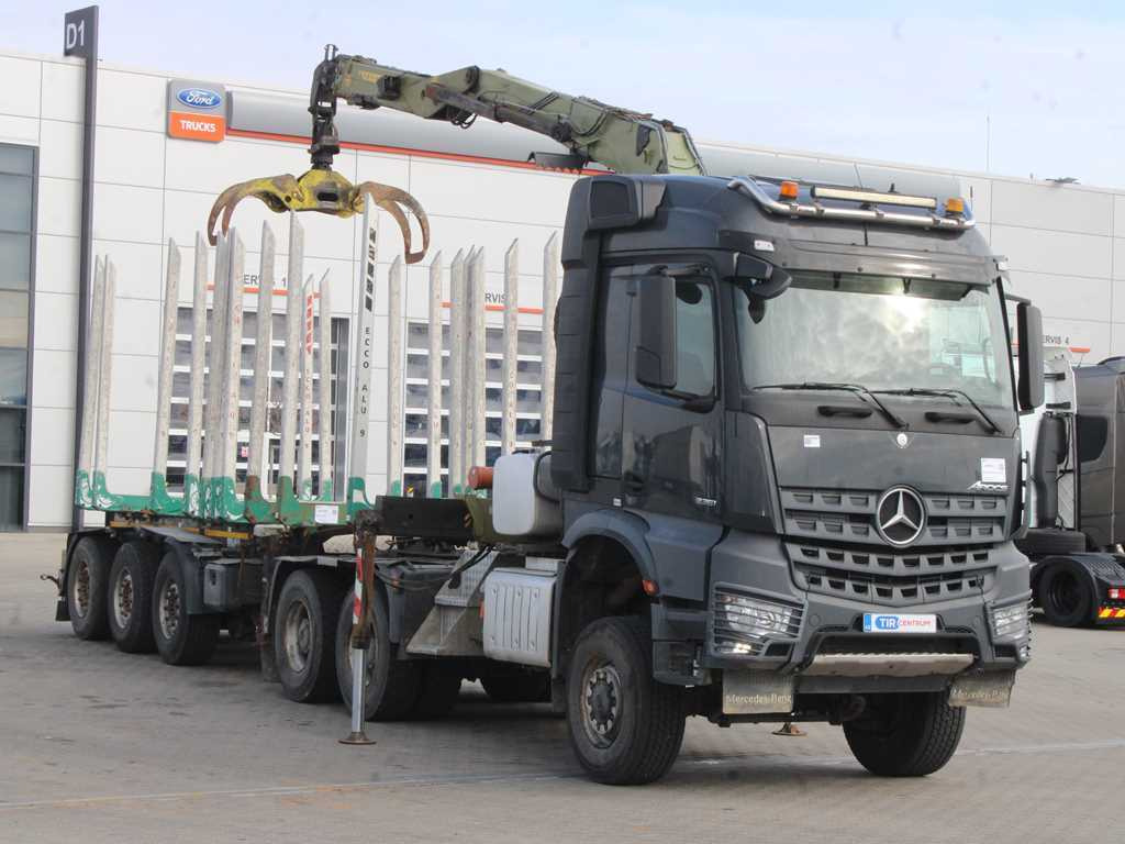 Mercedes-Benz Arocs 3351, 6x6, HYDRAULIC ARM LOGLIFT ET450, TYRES 80% - Gjysmë-kamion, Gjysem rimorkio për transport druri: foto 3 Mercedes-Benz Arocs 3351, 6x6, HYDRAULIC ARM LOGLIFT ET450, TYRES 80% - Gjysmë-kamion, Gjysem rimorkio për transport druri: foto 3