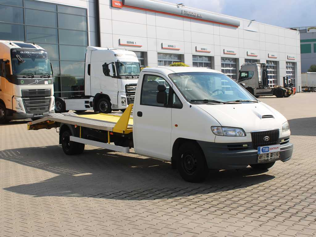 Hyundai H1 TRUCK, EURO 3, DRIVEWAYS, WINCH, TIRES 90% - Karrotrec: foto 3 Hyundai H1 TRUCK, EURO 3, DRIVEWAYS, WINCH, TIRES 90% - Karrotrec: foto 3
