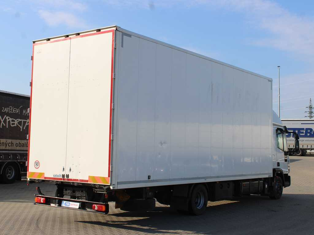 Iveco EUROCARGO 120EL22, EURO 6, PNEU 80% - Kamion vagonetë: foto 4 Iveco EUROCARGO 120EL22, EURO 6, PNEU 80% - Kamion vagonetë: foto 4