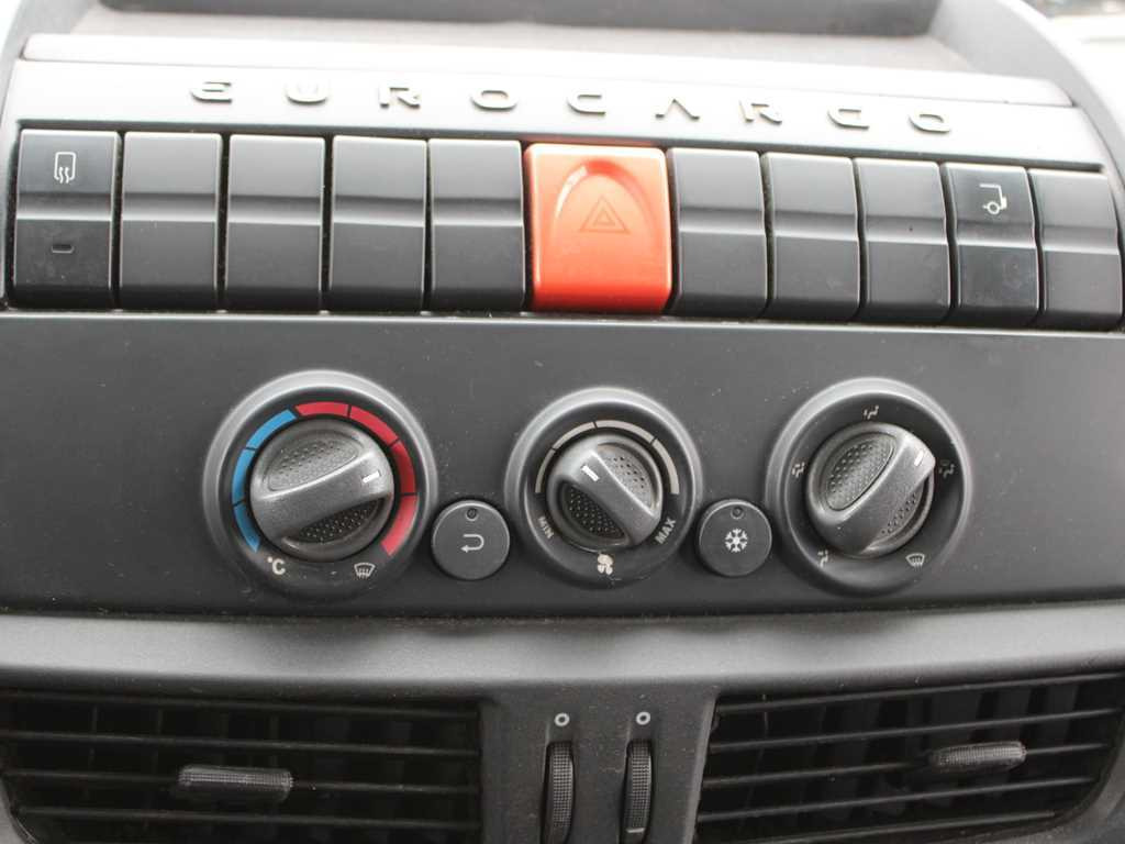 Kamion frigorifer Iveco EUROCARGO 75E19, THERMO KING C - 450e, HYDRAULIC FRONT: foto 13