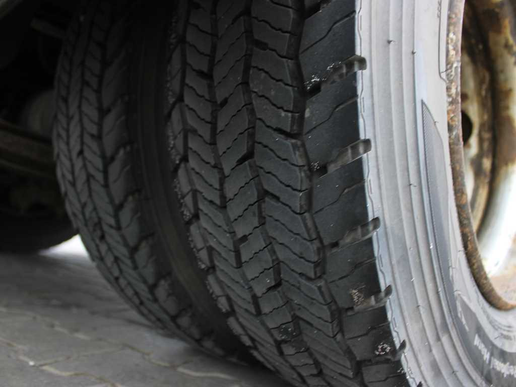 Kamion frigorifer Iveco EUROCARGO 75E19, THERMO KING C - 450e, HYDRAULIC FRONT: foto 17