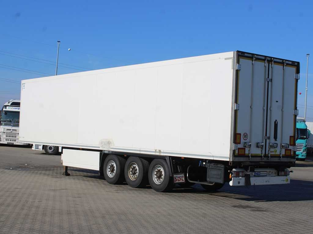 Krone SD, LIFTING AXLE,DOUBLE CHAMBER,THERMO KING SLXe - Gjysmë rimorkio frigorifer: foto 4 Krone SD, LIFTING AXLE,DOUBLE CHAMBER,THERMO KING SLXe - Gjysmë rimorkio frigorifer: foto 4