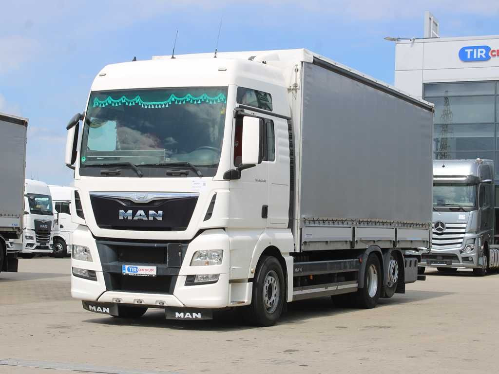 MAN TGS 26.440, 6X2, EURO 5, LIFTING AXLE + PV018H - Kamion me tendë: foto 1 MAN TGS 26.440, 6X2, EURO 5, LIFTING AXLE + PV018H - Kamion me tendë: foto 1