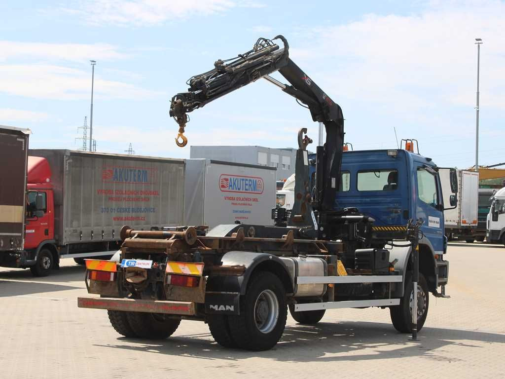 Mercedes-Benz AXOR 1824, CRANE HIAB 099B-3 DUO, 4x4 - Kamion vetëngarkues, Kamion me vinç: foto 3 Mercedes-Benz AXOR 1824, CRANE HIAB 099B-3 DUO, 4x4 - Kamion vetëngarkues, Kamion me vinç: foto 3