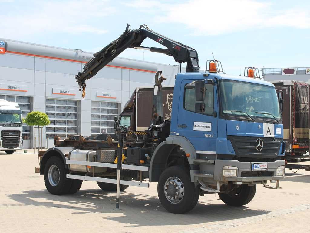 Mercedes-Benz AXOR 1824, CRANE HIAB 099B-3 DUO, 4x4 - Kamion me vinç: foto 2 Mercedes-Benz AXOR 1824, CRANE HIAB 099B-3 DUO, 4x4 - Kamion me vinç: foto 2