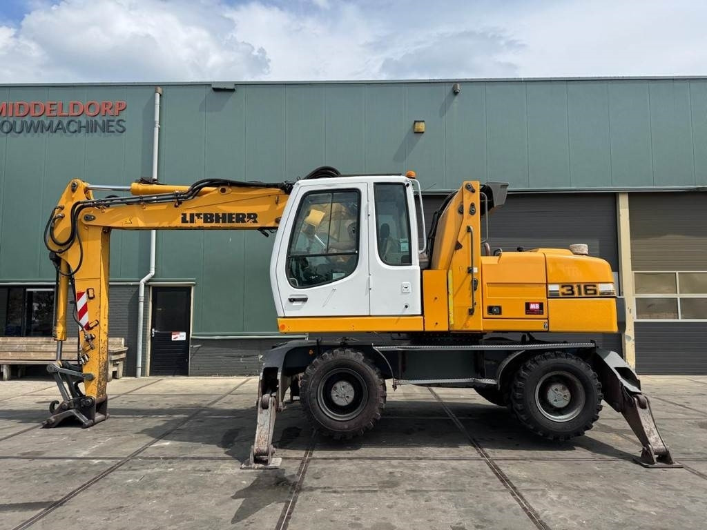 Ekskavator për mbetje Liebherr A 316: foto 7