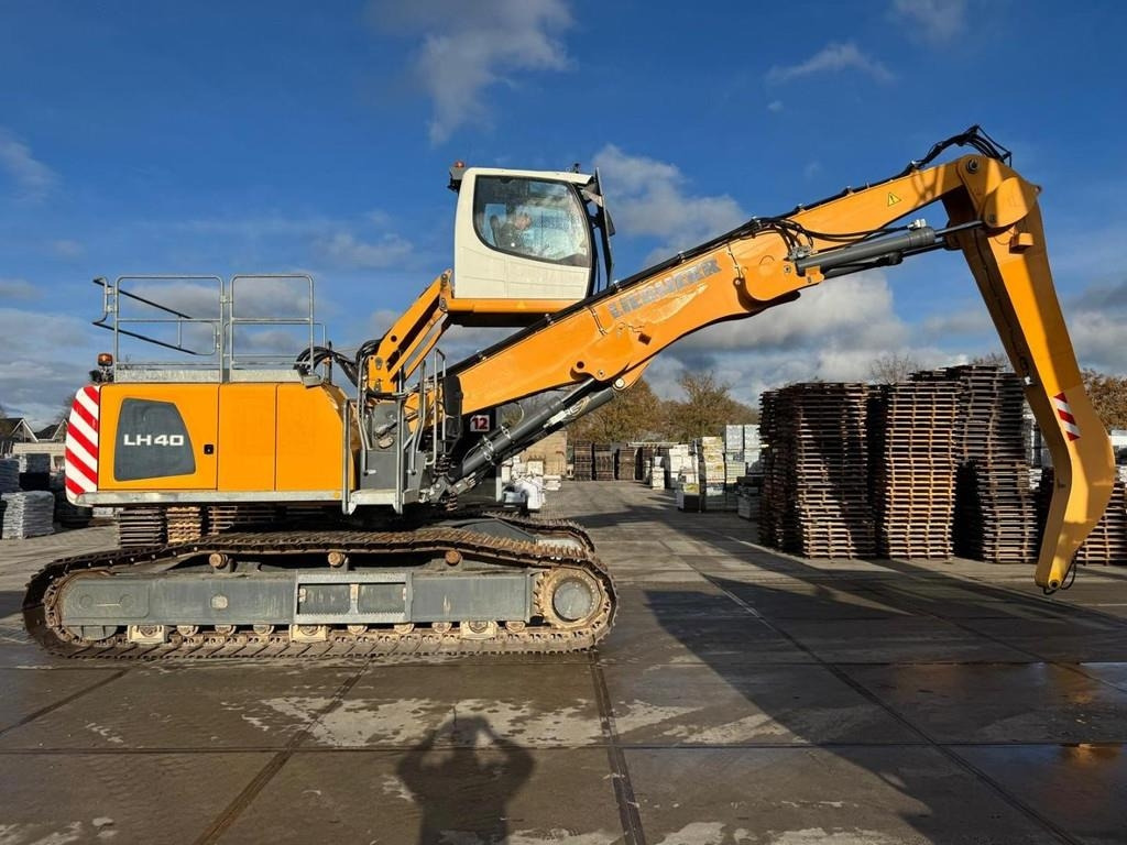 Liebherr LH 40C EW - Ekskavator për mbetje: foto 4 Liebherr LH 40C EW - Ekskavator për mbetje: foto 4