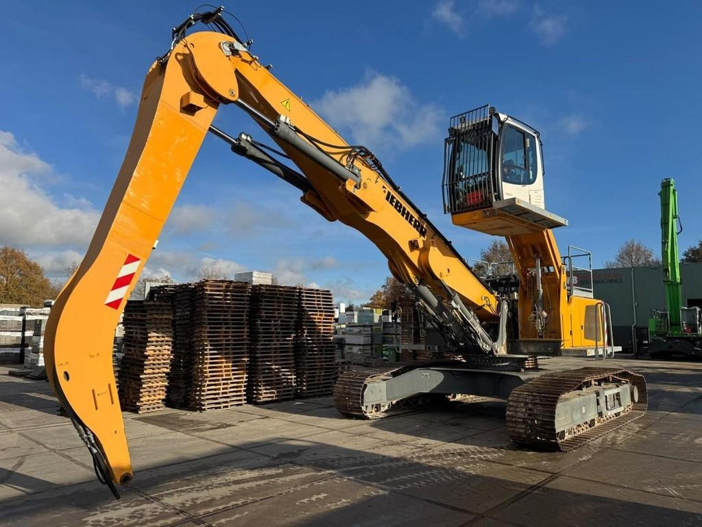 Liebherr LH 40C EW - Ekskavator për mbetje: foto 2 Liebherr LH 40C EW - Ekskavator për mbetje: foto 2