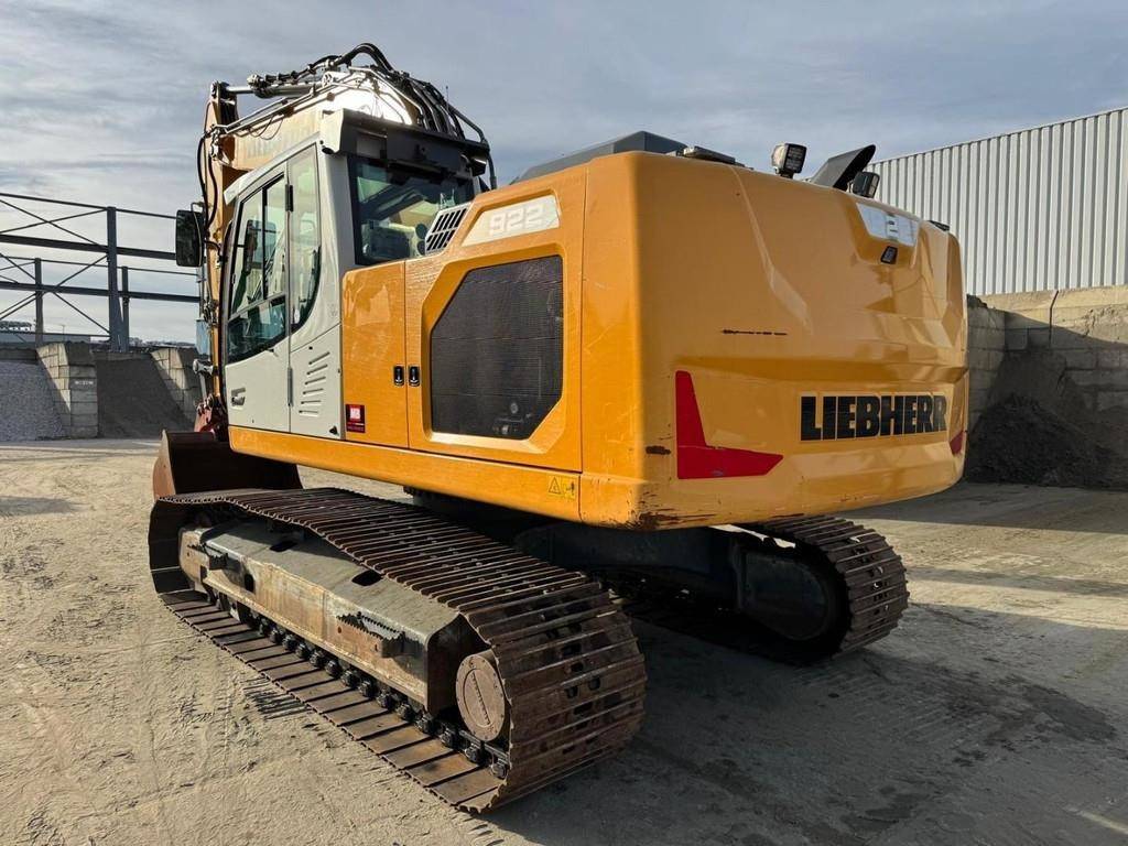 Liebherr R922 LC - Ekskavator me zinxhirë: foto 3 Liebherr R922 LC - Ekskavator me zinxhirë: foto 3