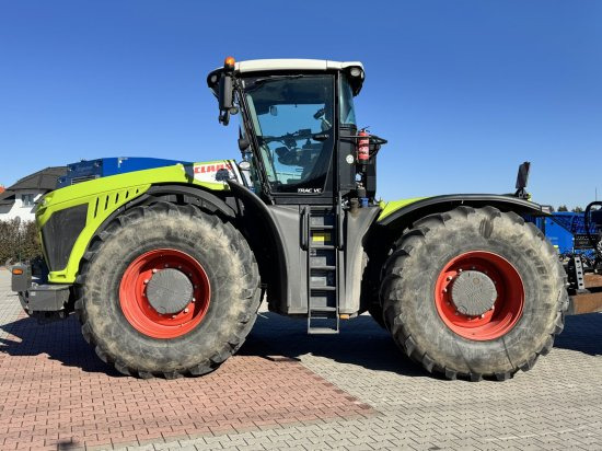CLAAS 783 SSF 40 XERION Ohne Hacker - Traktor: foto 1 CLAAS 783 SSF 40 XERION Ohne Hacker - Traktor: foto 1