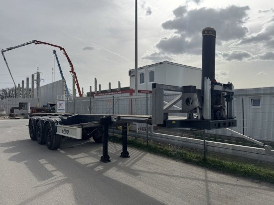 FLIEGL 30 ft Container Kippchassis ,Alufelgen - Transportjer kontejnerësh/ Gjysmë rimorkio me karroceri të çmontueshme: foto 3 FLIEGL 30 ft Container Kippchassis ,Alufelgen - Transportjer kontejnerësh/ Gjysmë rimorkio me karroceri të çmontueshme: foto 3