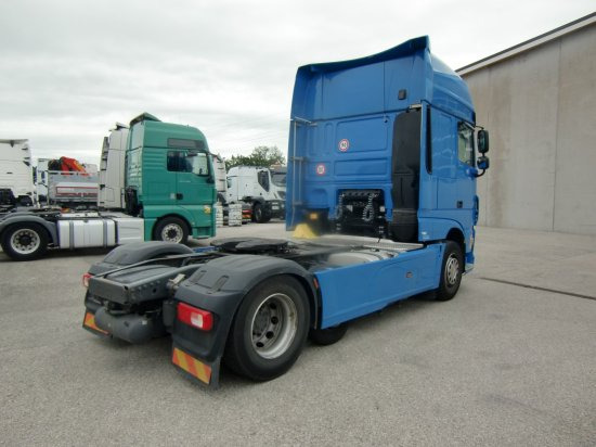 DAF XF 460 SSC 6x2, Automatik, EURO6, Standklima, - Gjysmë-kamion: foto 4 DAF XF 460 SSC 6x2, Automatik, EURO6, Standklima, - Gjysmë-kamion: foto 4