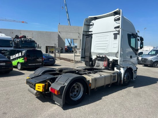 Iveco Stralis AS440, Automatik, E6, Standklima - Gjysmë-kamion: foto 4 Iveco Stralis AS440, Automatik, E6, Standklima - Gjysmë-kamion: foto 4