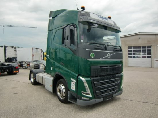 Volvo FH 460 E6, Low Deck , I-Shift, Standklima - Gjysmë-kamion: foto 3 Volvo FH 460 E6, Low Deck , I-Shift, Standklima - Gjysmë-kamion: foto 3