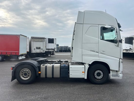 Volvo FH 540, E6, I-Shift, ADR, Standklima - Gjysmë-kamion: foto 5 Volvo FH 540, E6, I-Shift, ADR, Standklima - Gjysmë-kamion: foto 5