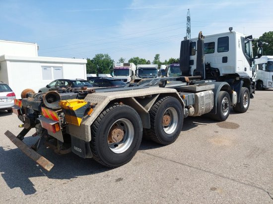 Iveco 8x4 Meiller Abroller, Automatik, E6, Retarder, - Kamion vetëngarkues, Kamion me vinç: foto 4 Iveco 8x4 Meiller Abroller, Automatik, E6, Retarder, - Kamion vetëngarkues, Kamion me vinç: foto 4