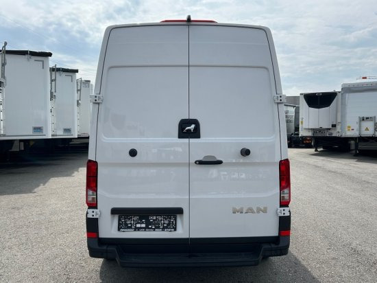 MAN TGE 3.140 L3H3 140Ps, Klima, Rückfahrkamera, mehrere Einheiten verfügbar - Furgon: foto 5 MAN TGE 3.140 L3H3 140Ps, Klima, Rückfahrkamera, mehrere Einheiten verfügbar - Furgon: foto 5