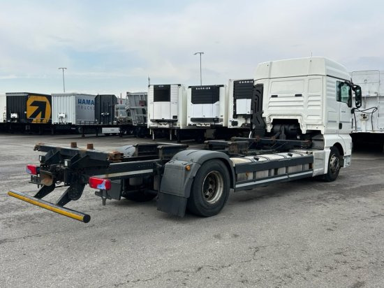 MAN TGX 18.460 XLX, 4x2, Euro 6, Standklima - Transportjer kontejnerësh/ Kamion me karroceri të çmontueshme: foto 4 MAN TGX 18.460 XLX, 4x2, Euro 6, Standklima - Transportjer kontejnerësh/ Kamion me karroceri të çmontueshme: foto 4