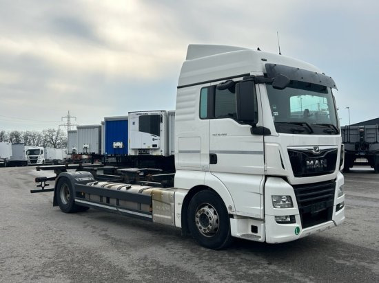 MAN TGX 18.460 XLX, 4x2, Euro 6, Standklima - Transportjer kontejnerësh/ Kamion me karroceri të çmontueshme: foto 3 MAN TGX 18.460 XLX, 4x2, Euro 6, Standklima - Transportjer kontejnerësh/ Kamion me karroceri të çmontueshme: foto 3