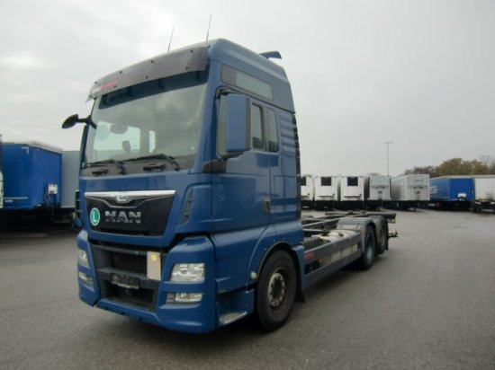 MAN TGX 26.440 BDF, XXL, Retarder, Automatik, E6, Liftachse, - Transportjer kontejnerësh/ Kamion me karroceri të çmontueshme: foto 1 MAN TGX 26.440 BDF, XXL, Retarder, Automatik, E6, Liftachse, - Transportjer kontejnerësh/ Kamion me karroceri të çmontueshme: foto 1