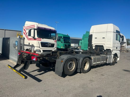 MAN TGX 26.440 BDF, XXL, Retarder, Automatik, E6, Liftachse, Motorschaden, Kurbelwellenschaden - Transportjer kontejnerësh/ Kamion me karroceri të çmontueshme: foto 4 MAN TGX 26.440 BDF, XXL, Retarder, Automatik, E6, Liftachse, Motorschaden, Kurbelwellenschaden - Transportjer kontejnerësh/ Kamion me karroceri të çmontueshme: foto 4