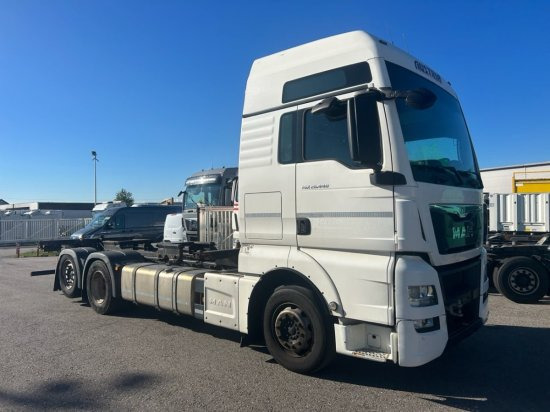 MAN TGX 26.440 BDF, XXL, Retarder, Automatik, E6, Liftachse, Motorschaden, Kurbelwellenschaden - Transportjer kontejnerësh/ Kamion me karroceri të çmontueshme: foto 1 MAN TGX 26.440 BDF, XXL, Retarder, Automatik, E6, Liftachse, Motorschaden, Kurbelwellenschaden - Transportjer kontejnerësh/ Kamion me karroceri të çmontueshme: foto 1