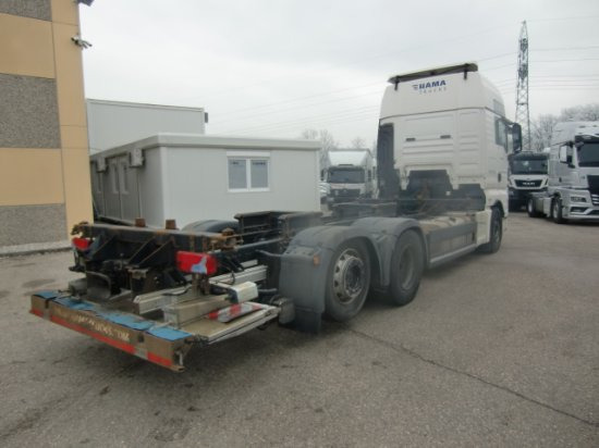 MAN TGX 26.460 XXL 6x2 Liftachse Euro 6 Unterfaltbühne - Transportjer kontejnerësh/ Kamion me karroceri të çmontueshme: foto 4 MAN TGX 26.460 XXL 6x2 Liftachse Euro 6 Unterfaltbühne - Transportjer kontejnerësh/ Kamion me karroceri të çmontueshme: foto 4