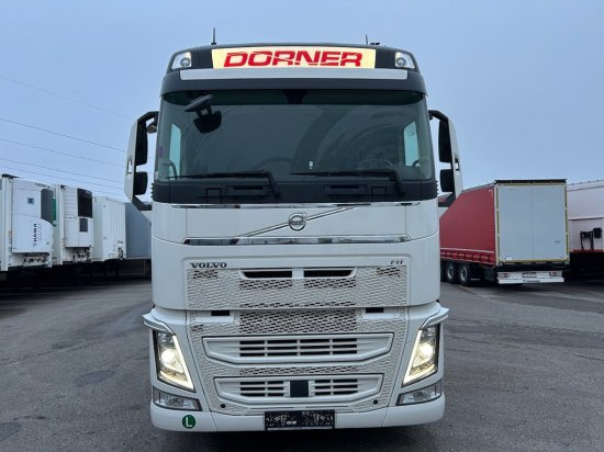 Volvo FH 500 6x2 Getränkekomplettzug, Orten Getränkeaufbau - Kamion pijesh: foto 2 Volvo FH 500 6x2 Getränkekomplettzug, Orten Getränkeaufbau - Kamion pijesh: foto 2
