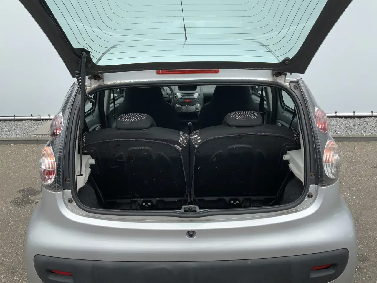 Citroen C1 1.0-12V Ambiance, 4-deurs, Airco. APK: 28-02-2026 - Hatchback: foto 5 Citroen C1 1.0-12V Ambiance, 4-deurs, Airco. APK: 28-02-2026 - Hatchback: foto 5