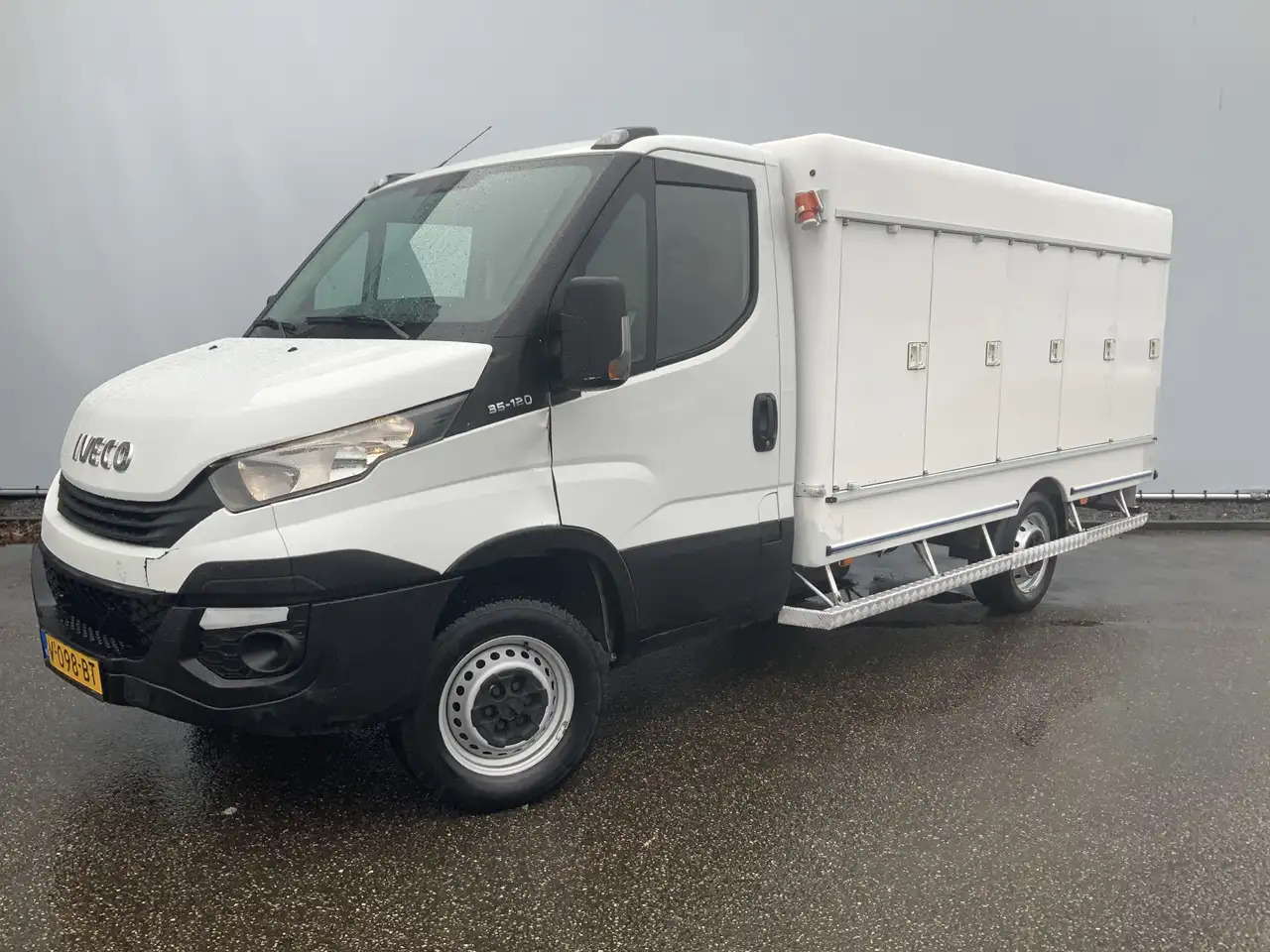 Iveco Daily 35S12 2.3 345 VriesAuto 10 deuren _40 gr onder 0, - Furgon frigorifer: foto 1 Iveco Daily 35S12 2.3 345 VriesAuto 10 deuren _40 gr onder 0, - Furgon frigorifer: foto 1
