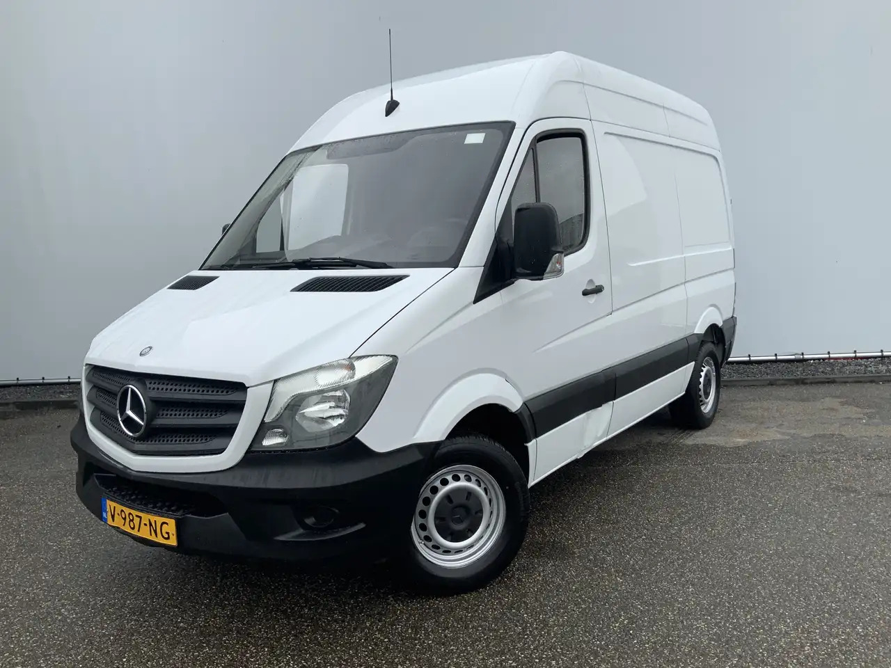 Mercedes-Benz Sprinter 313 2.2 CDI 325 L1 H2 Airco Cruise 3 Zits Trekhaak - Furgon: foto 1 Mercedes-Benz Sprinter 313 2.2 CDI 325 L1 H2 Airco Cruise 3 Zits Trekhaak - Furgon: foto 1