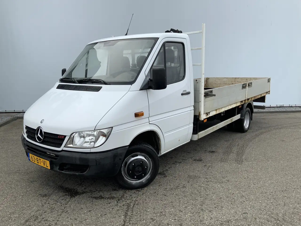 Mercedes-Benz Sprinter 411 CDI 2.2 402 Pick Up & Kraan Hiab 013T Trekhaak - Kamioncine me karroceri: foto 2 Mercedes-Benz Sprinter 411 CDI 2.2 402 Pick Up & Kraan Hiab 013T Trekhaak - Kamioncine me karroceri: foto 2