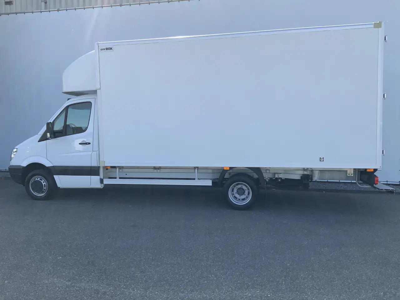 Mercedes-Benz Sprinter 515 2.2 CDI 432 Meubelbak 5,10 MTR.&Deuren Airco 3 - Kamioncine me kontinier: foto 3 Mercedes-Benz Sprinter 515 2.2 CDI 432 Meubelbak 5,10 MTR.&Deuren Airco 3 - Kamioncine me kontinier: foto 3