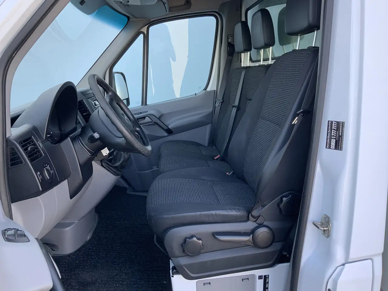 Mercedes-Benz Sprinter 515 2.2 CDI 432 Meubelbak 5,10 MTR.&Deuren Airco 3 - Kamioncine me kontinier: foto 4 Mercedes-Benz Sprinter 515 2.2 CDI 432 Meubelbak 5,10 MTR.&Deuren Airco 3 - Kamioncine me kontinier: foto 4