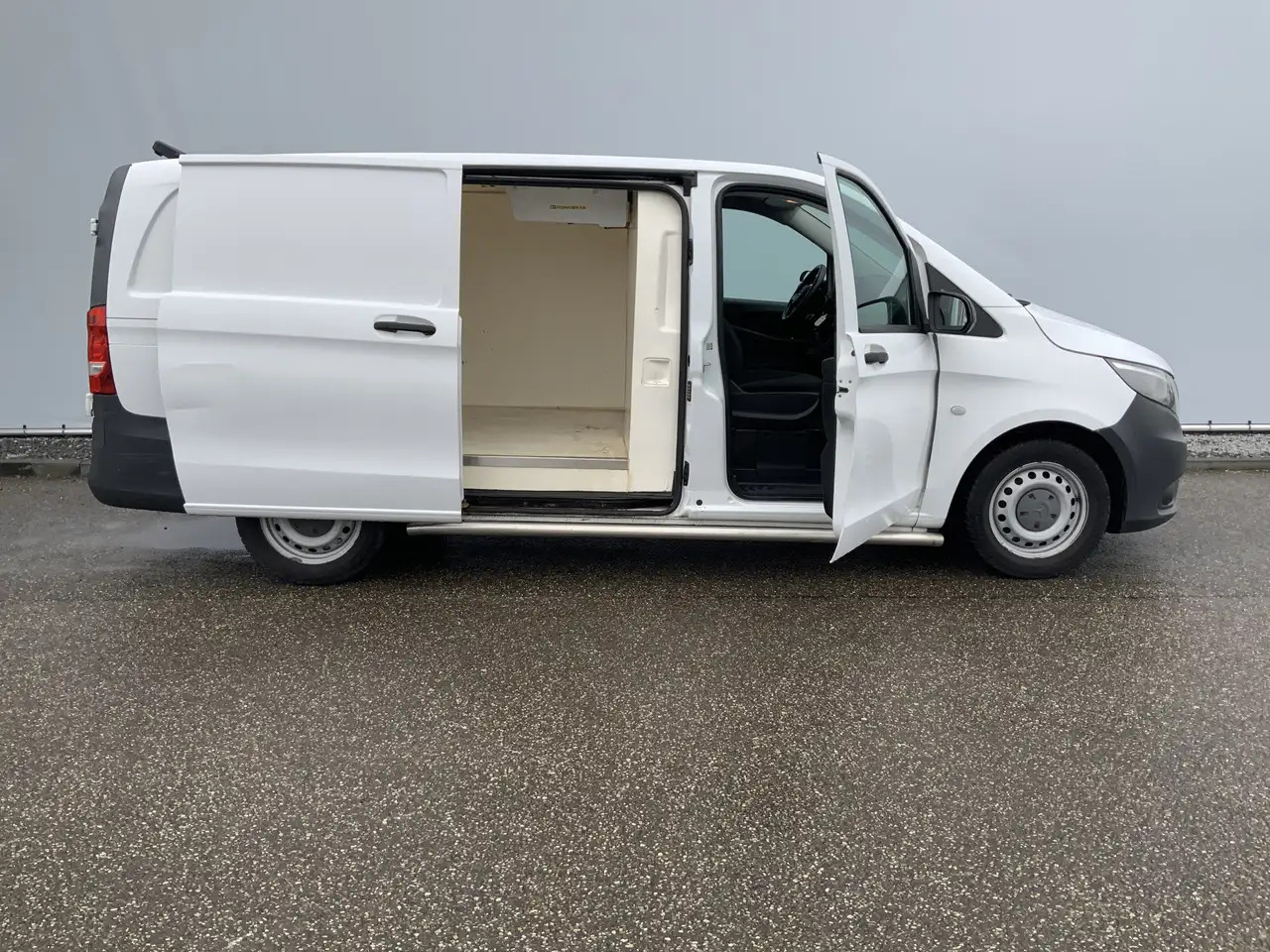 Mercedes-Benz Vito koeling konvekta Koelauto 111 CDI Functional Lang - Furgon frigorifer: foto 4 Mercedes-Benz Vito koeling konvekta Koelauto 111 CDI Functional Lang - Furgon frigorifer: foto 4