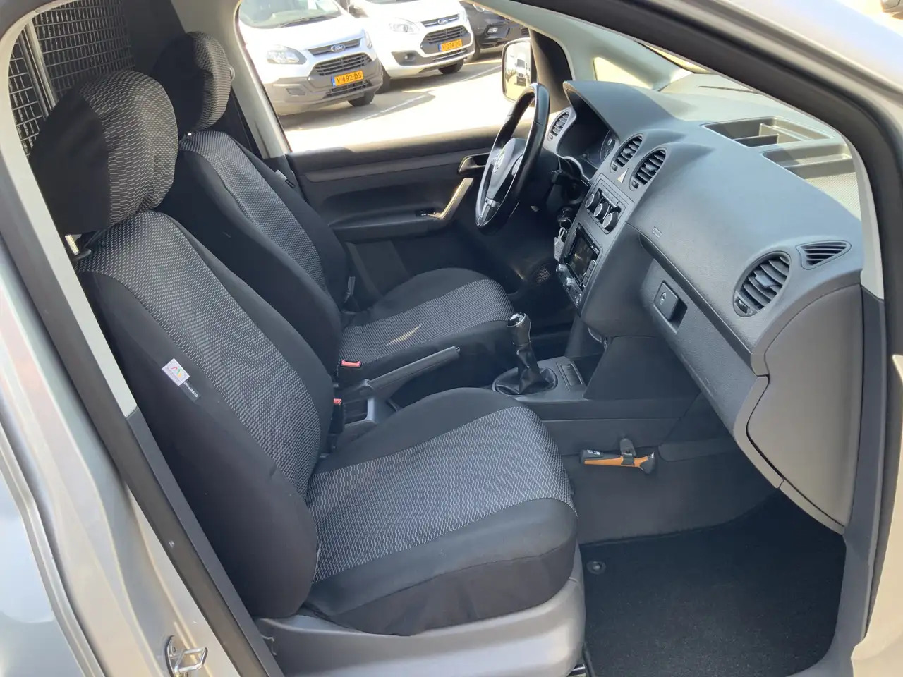 Volkswagen Caddy 1.6 TDI Airco Imperiaal Trekhaak 1400 kg navi Crui - Furgon i vogël: foto 5 Volkswagen Caddy 1.6 TDI Airco Imperiaal Trekhaak 1400 kg navi Crui - Furgon i vogël: foto 5
