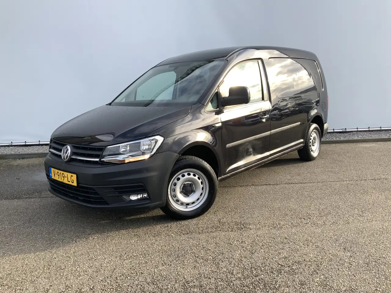 Volkswagen Caddy 2.0 TDI L2H1 BMT Maxi Highline Maxi Rond Om Schade - Furgon i vogël: foto 1 Volkswagen Caddy 2.0 TDI L2H1 BMT Maxi Highline Maxi Rond Om Schade - Furgon i vogël: foto 1