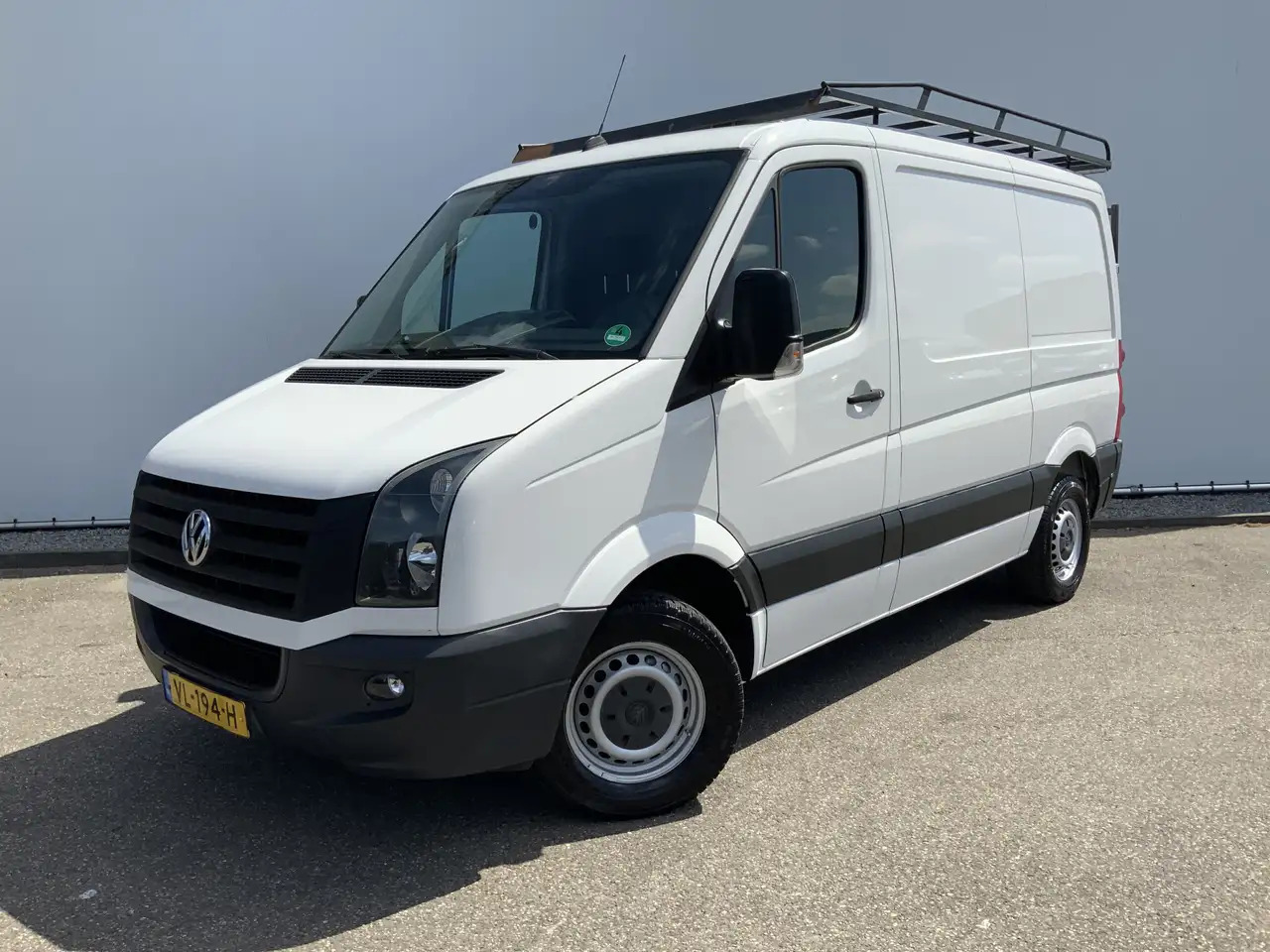Volkswagen Crafter 35 2.0 TDI L1H1 Airco Cruise 3 Zits Trekhaak 2000 - Furgon: foto 1 Volkswagen Crafter 35 2.0 TDI L1H1 Airco Cruise 3 Zits Trekhaak 2000 - Furgon: foto 1