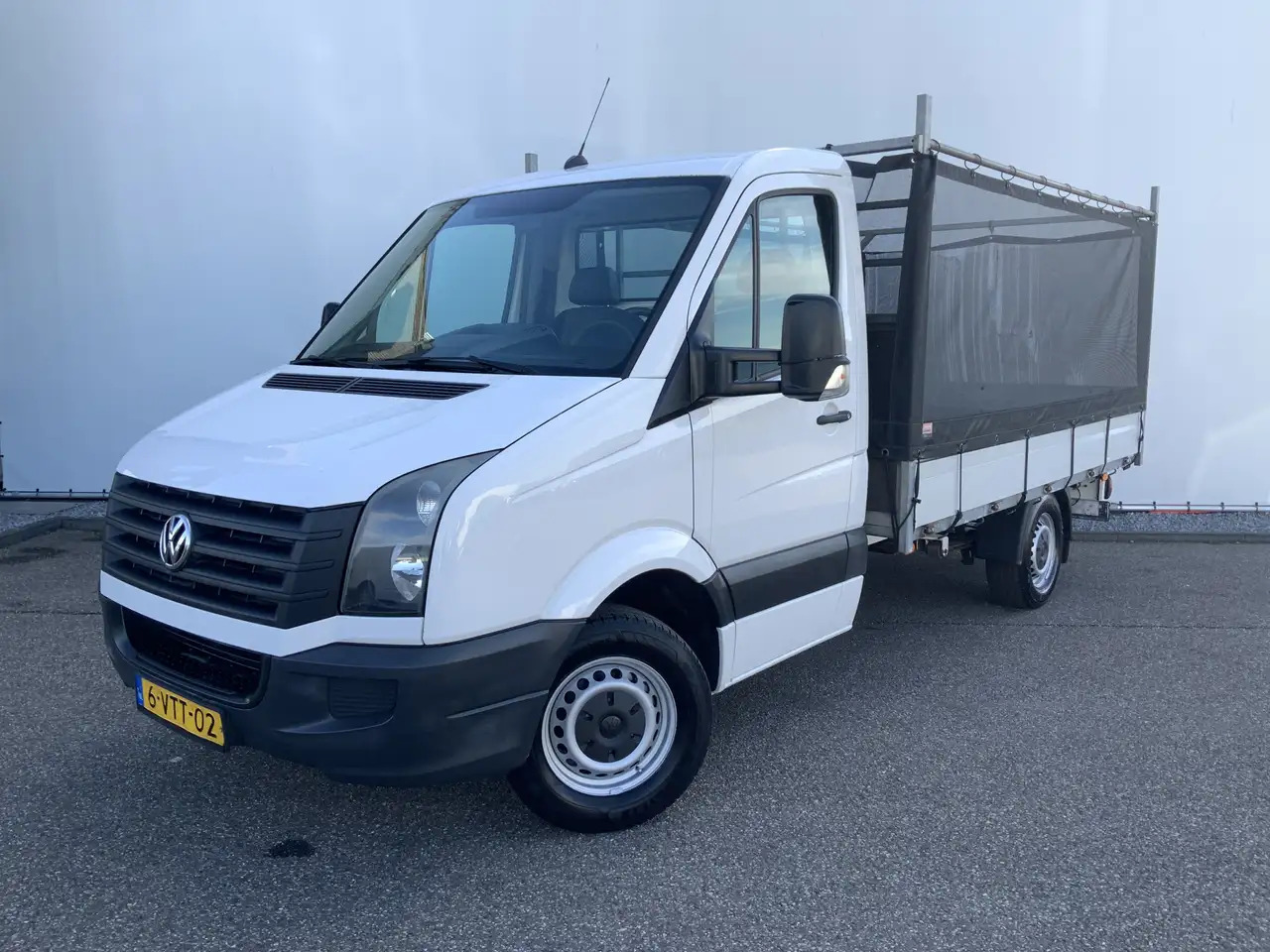 Volkswagen Crafter 50 2.0 TDI L2H1Pick Up Airco Cruise Trekhaak 3500 - Kamioncine me karroceri: foto 1 Volkswagen Crafter 50 2.0 TDI L2H1Pick Up Airco Cruise Trekhaak 3500 - Kamioncine me karroceri: foto 1