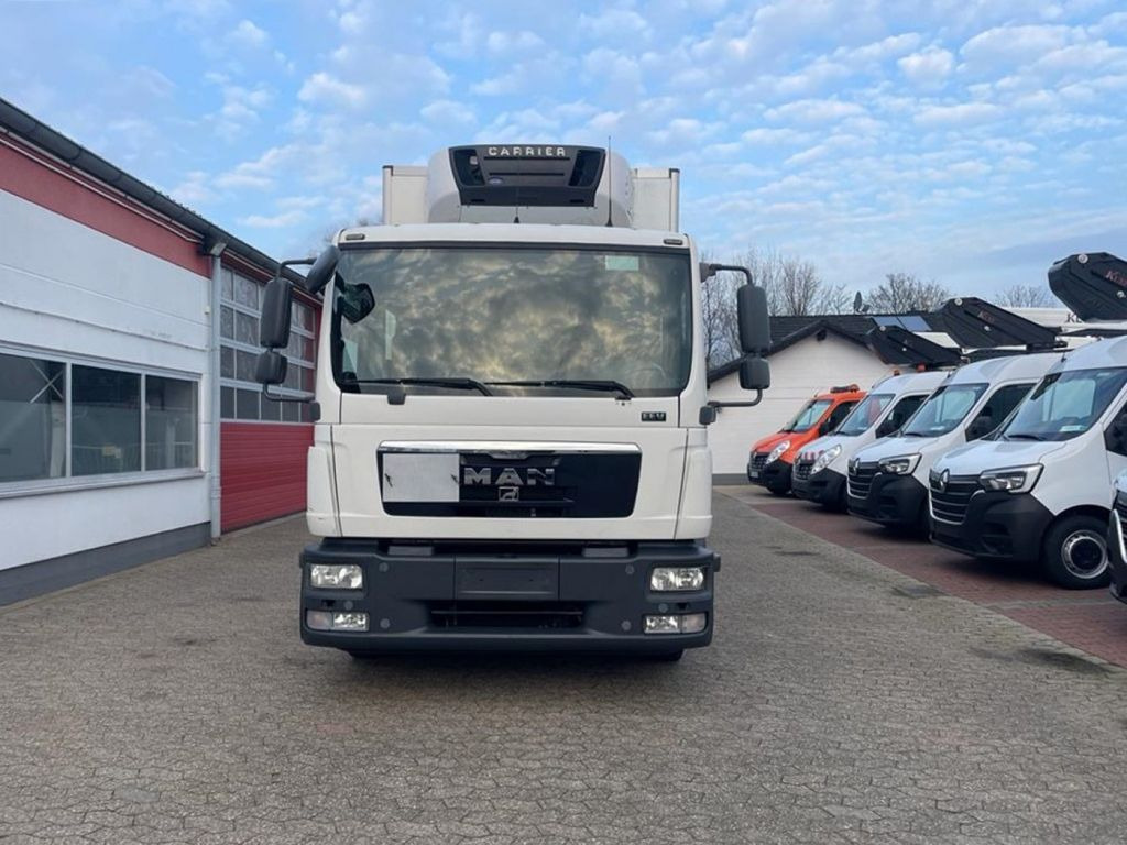MAN TGL 10.220 Doka Möbelkoffer Umzug Fahrzeug - Kamion frigorifer: foto 2 MAN TGL 10.220 Doka Möbelkoffer Umzug Fahrzeug - Kamion frigorifer: foto 2