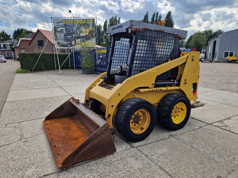 Caterpillar 216B3 schranklader met 1191 uur - Mini fadrom: foto 1 Caterpillar 216B3 schranklader met 1191 uur - Mini fadrom: foto 1