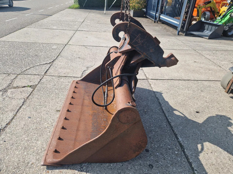 Eurosteel hydraulische kantelbak CW30/40 - Kovë për Makineri ndërtimi: foto 4 Eurosteel hydraulische kantelbak CW30/40 - Kovë për Makineri ndërtimi: foto 4