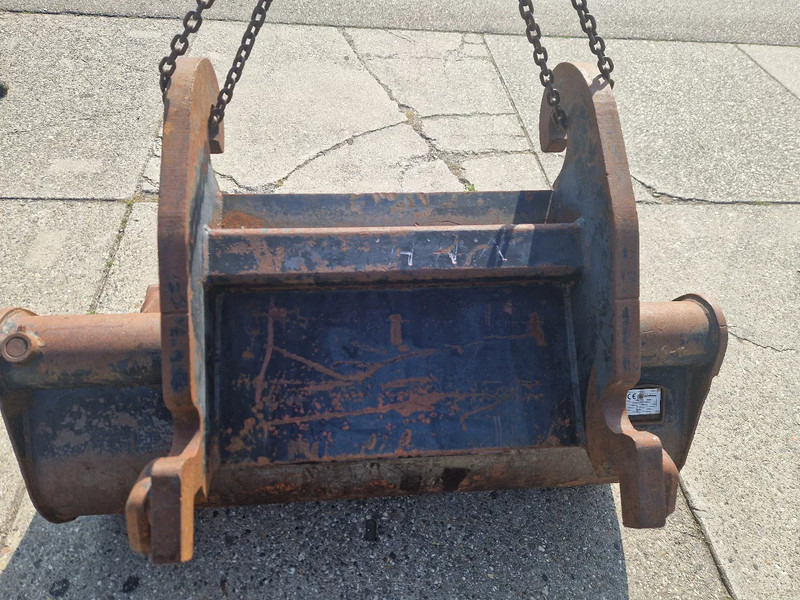 Eurosteel hydraulische kantelbak CW30/40 - Kovë për Makineri ndërtimi: foto 2 Eurosteel hydraulische kantelbak CW30/40 - Kovë për Makineri ndërtimi: foto 2