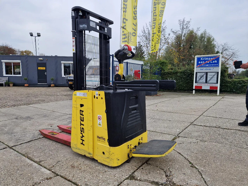Hyster S1.5S elektrische stapelaar - Stivosës: foto 3 Hyster S1.5S elektrische stapelaar - Stivosës: foto 3